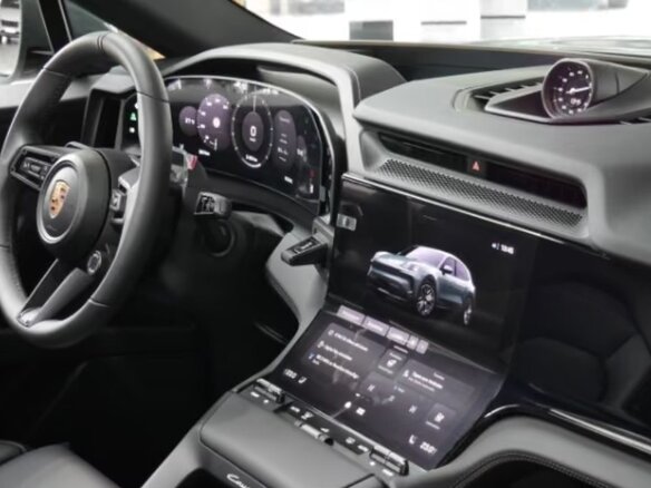 2026 Porsche Cayenne Electric IV, зелёный, 19990660 рублей - вид 6