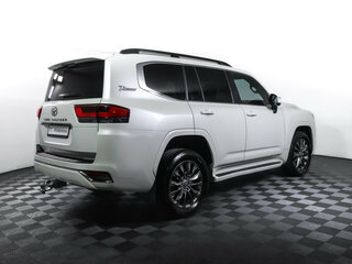 2021 Toyota Land Cruiser 300 Series, белый, 7751000 рублей, вид 5