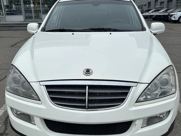 2013 SsangYong Kyron 6-speed I Рестайлинг, белый, 790000 рублей