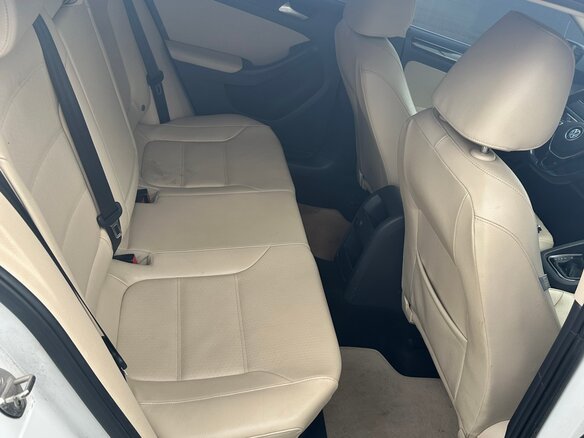 2015 Volkswagen Jetta VI Рестайлинг, белый, 1100000 рублей - вид 5