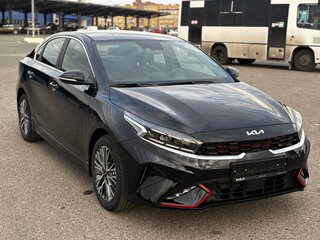 2025 Kia Cerato IV Рестайлинг, чёрный, 3750000 рублей, вид 2