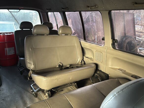 2005 Kia Bongo, серебристый, 550000 рублей - вид 17