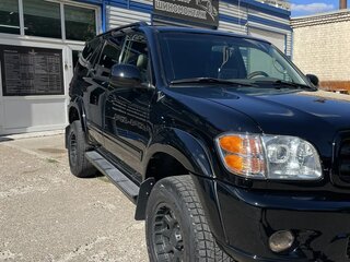 2004 Toyota Sequoia I, чёрный, 2750000 рублей, вид 1
