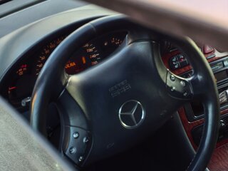 2002 Mercedes-Benz C-Класс 200 II (W203), серебристый, 480000 рублей, вид 3
