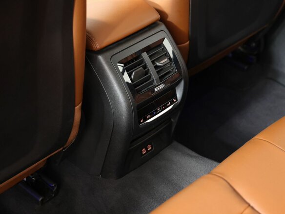 2023 BMW X3 20i xDrive III (G01) Рестайлинг, красный, 6650000 рублей - вид 23