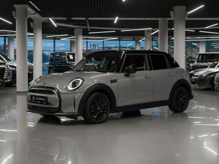 Mini Hatch Cooper III (F55/F56) Рестайлинг 2