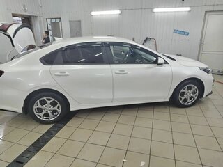 2020 Kia Cerato IV, белый, 1800000 рублей, вид 4