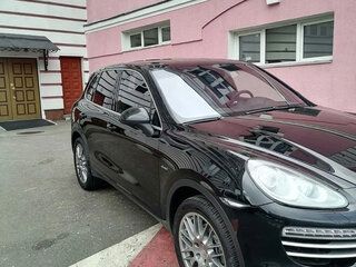 2014 Porsche Cayenne Diesel II (958), чёрный, 3550000 рублей, вид 2