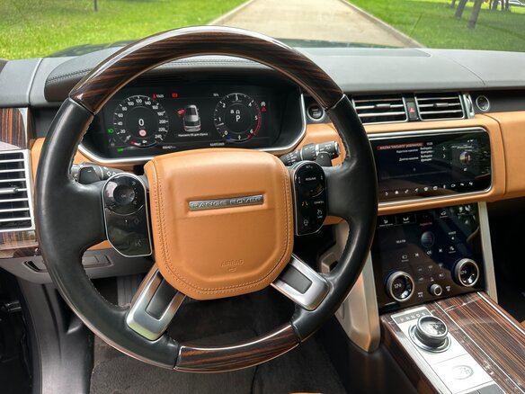 2021 Land Rover Range Rover IV Рестайлинг, серый, 8000000 рублей - вид 17