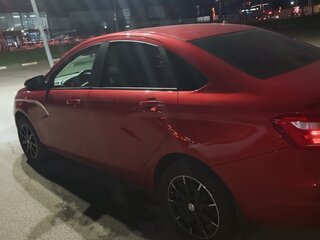 2017 Lada (ВАЗ) Vesta I, красный, 800000 рублей, вид 5