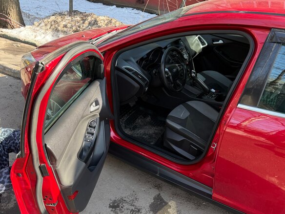 2012 Ford Focus III, красный, 650000 рублей - вид 23
