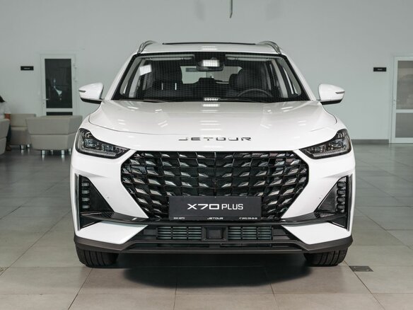 2026 Jetour X70+ I Рестайлинг, белый, 3399000 рублей