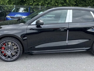 2025 Audi RS 3 III (8Y) Рестайлинг, чёрный, 15600000 рублей, вид 2