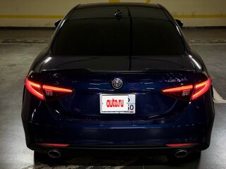 2019 Alfa Romeo Giulia II (952), синий, 2850000 рублей, вид 4