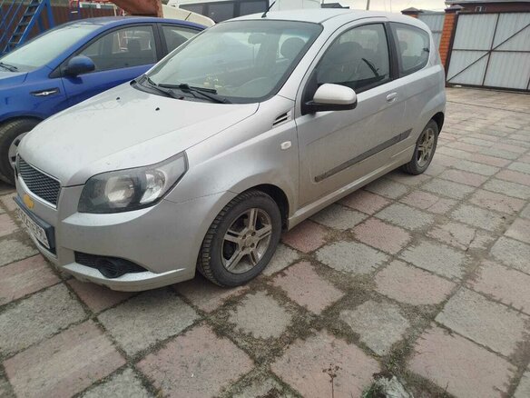 2011 Chevrolet Aveo I Рестайлинг, серый, 315000 рублей