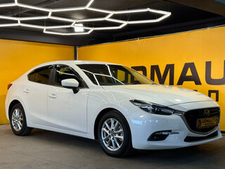 2017 Mazda Axela III Рестайлинг, белый, 1199000 рублей, вид 3
