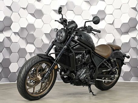 2024 Honda CMX 1100 Rebel, серый, 1077000 рублей, вид 2