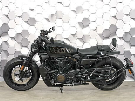 2022 Harley-Davidson Sportster S, чёрный, 1277000 рублей, вид 4