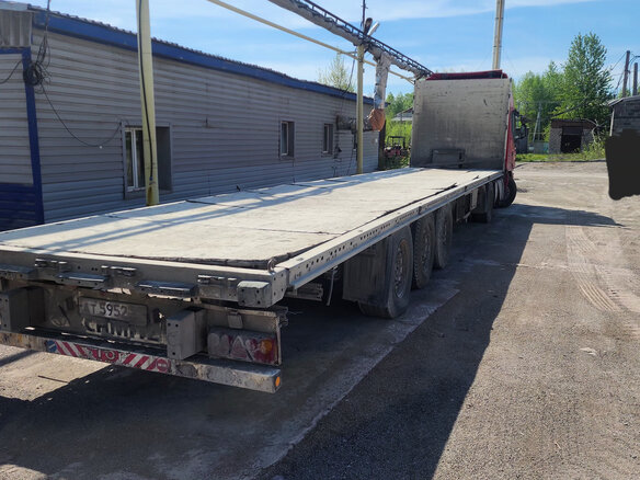 2008 Iveco Stralis, красный, 1700000 рублей - вид 5