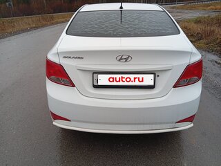 2016 Hyundai Solaris I Рестайлинг, белый, 670000 рублей, вид 3