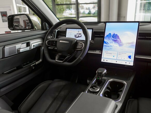 2024 Jaecoo J7 I, чёрный, 2959900 рублей - вид 19