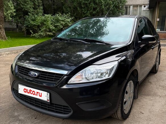 2010 Ford Focus II Рестайлинг, чёрный