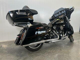 2015 Harley-Davidson CVO Street Glide, чёрный, 1399000 рублей, вид 3