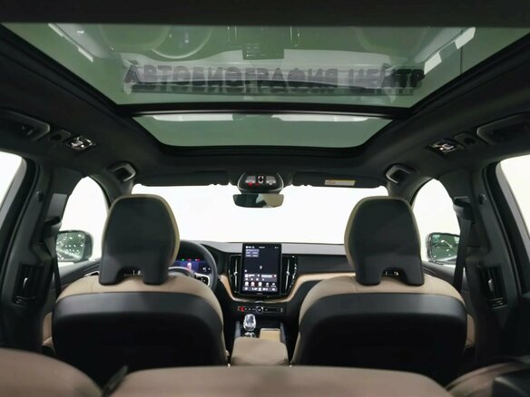 2025 Volvo XC60 II Рестайлинг 2, красный, 6290000 рублей - вид 26