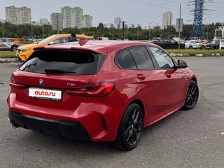 2021 BMW 1 серии 118i III (F40), красный, 3200000 рублей, вид 5