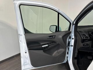 2022 Ford Tourneo Connect Grand II Рестайлинг, белый, 2900000 рублей, вид 4