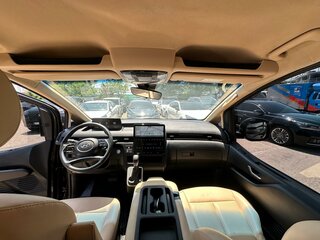 2022 Hyundai Staria I, чёрный, 3888888 рублей, вид 5