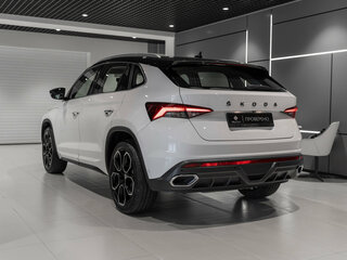2023 Skoda Kodiaq I Рестайлинг, белый, 4160000 рублей, вид 4