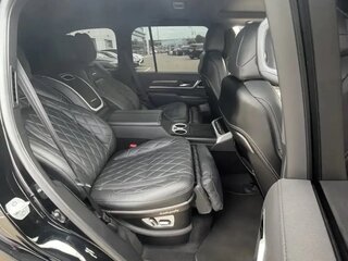 2021 Toyota Land Cruiser 300 Series, чёрный, 9900000 рублей, вид 5
