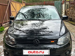 2011 Volkswagen Polo V, чёрный, 600000 рублей, вид 2