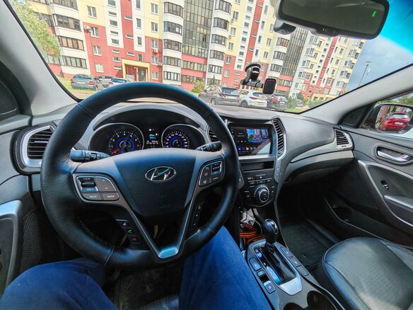 2013 Hyundai Santa Fe III, золотистый, 1900000 рублей - вид 5