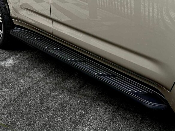 2025 Lexus LX 700h IV, коричневый, 19490000 рублей - вид 6
