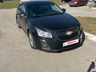 2014 Chevrolet Cruze I Рестайлинг, чёрный, 900000 рублей, вид 2