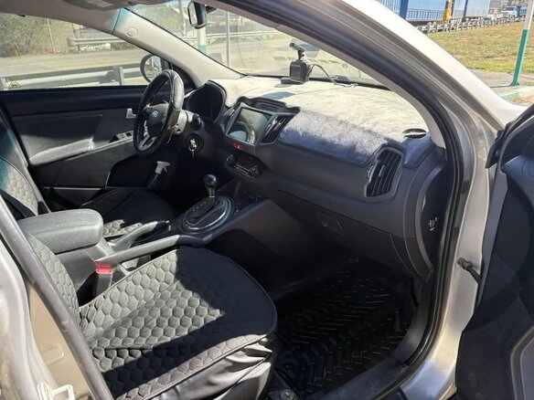 2010 Kia Sportage III, серебристый, 1370000 рублей - вид 6