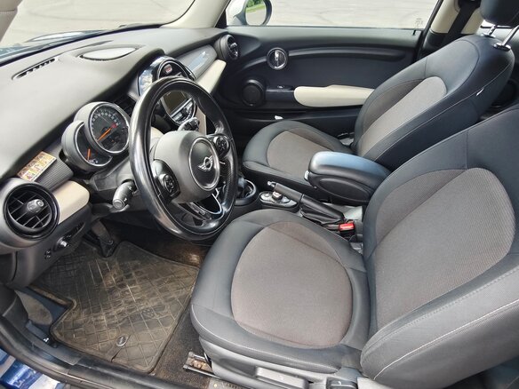 2015 Mini Hatch Cooper III (F55/F56), синий, 1350000 рублей - вид 6