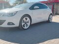 2012 Opel Astra GTC J Рестайлинг, белый, 699000 рублей - вид 1
