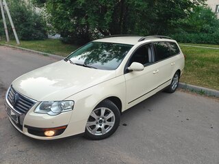 2010 Volkswagen Passat EcoFuel B6, жёлтый, 790000 рублей, вид 2