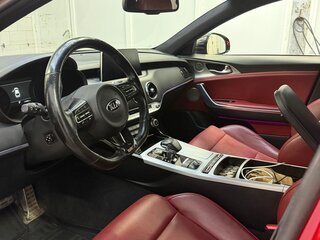 2019 Kia Stinger I, красный, 2430000 рублей, вид 3