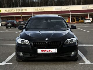 2011 BMW 5 серии 530d xDrive VI (F10/F11/F07), чёрный, 2200000 рублей, вид 3