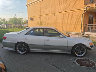 2000 Toyota Mark II VIII (X100), белый, 1100000 рублей, вид 3
