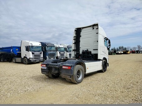 2022 Volvo FH, белый, 10986750 рублей, вид 3