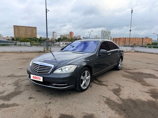 2012 Mercedes-Benz S-Класс 500 V (W221) Рестайлинг, серый, 1750000 рублей, вид 1