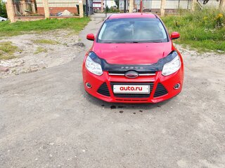 2013 Ford Focus III, красный, 995000 рублей, вид 1