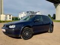 2002 Volkswagen Golf IV, синий, 375000 рублей - вид 1