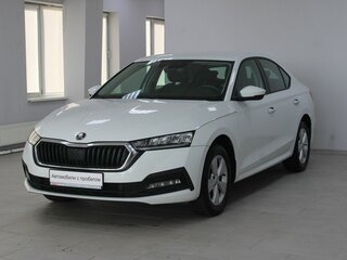 2021 Skoda Octavia IV (A8), белый, 2349900 рублей, вид 3