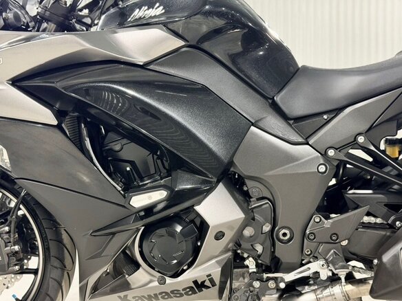 2017 Kawasaki Ninja 1000, серый, 1050000 рублей - вид 15